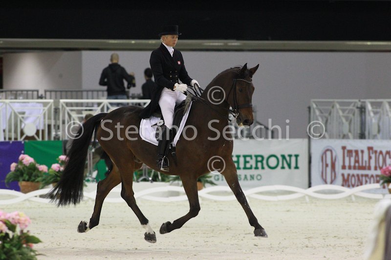 JORGENSEN_FBW DE VITO_MILANO_2011_SS3_3937.jpg